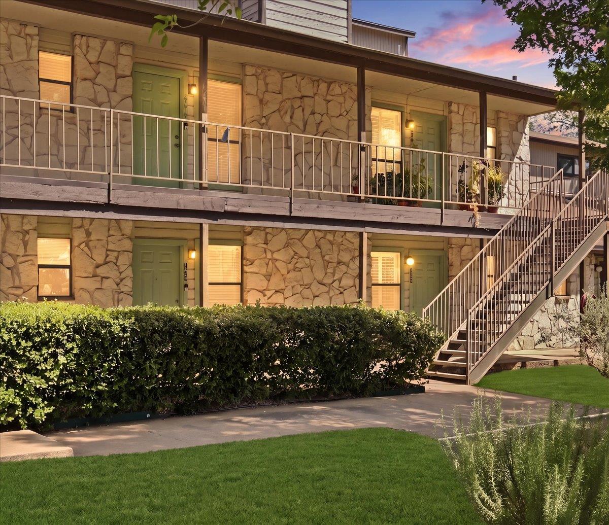 4307 S 1st St #206, Austin, TX 78745 — photo 1