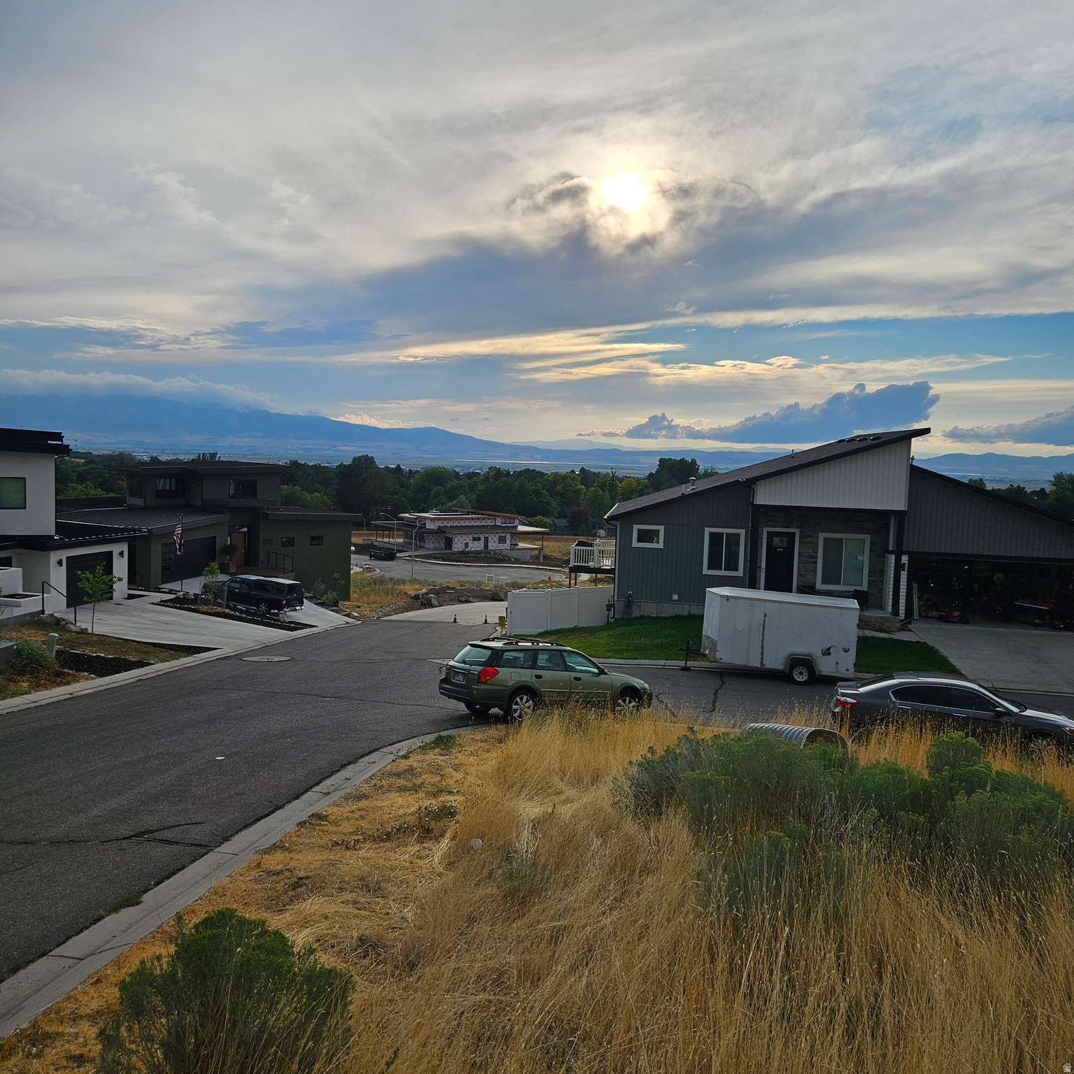 1941  PEBBLE CREEK CT