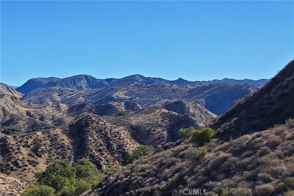1 E Guiberson Road, Fillmore, CA 93015 — photo 1