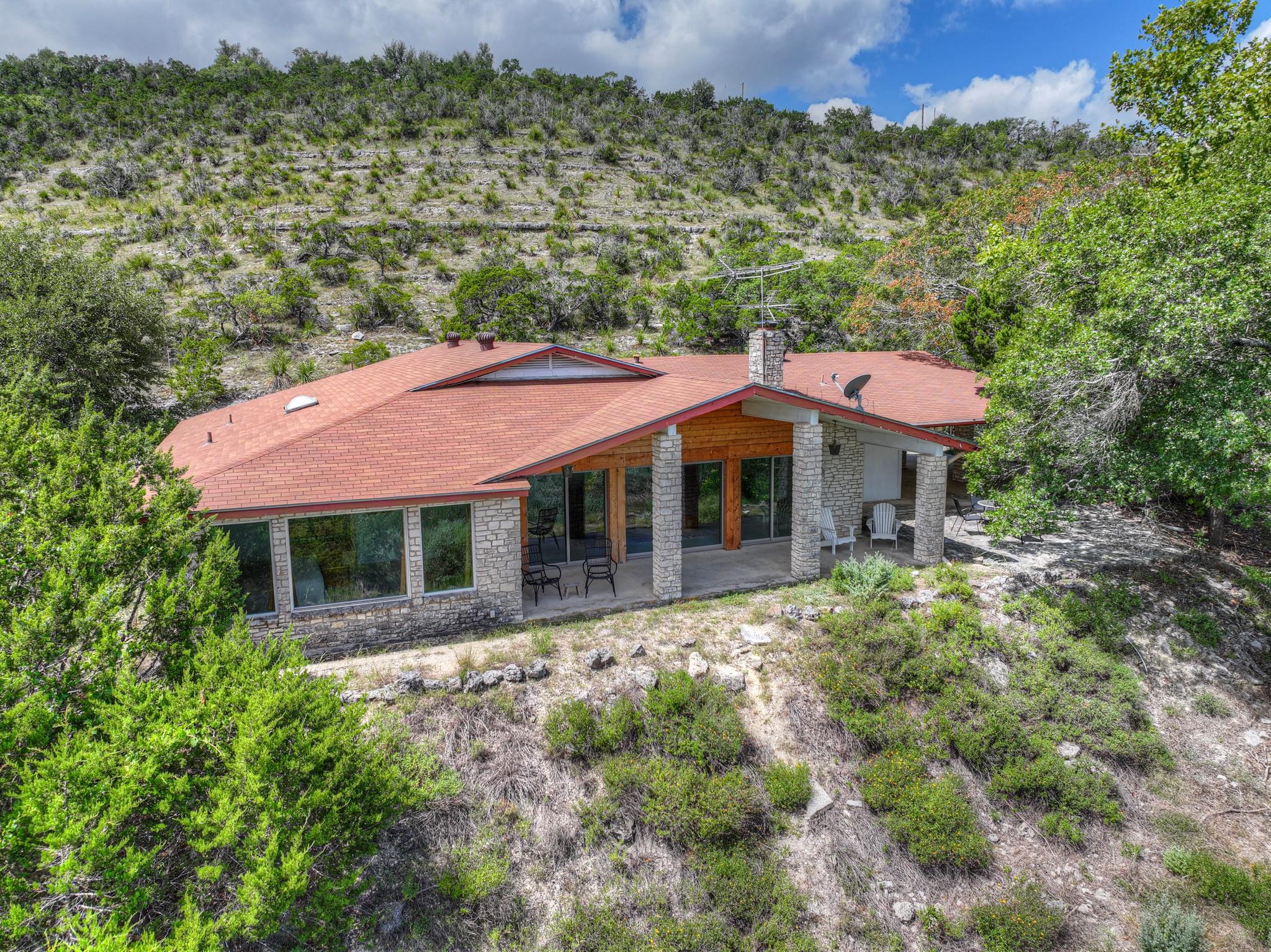 447 MADRONA DR, New Braunfels, TX 78132 — photo 1