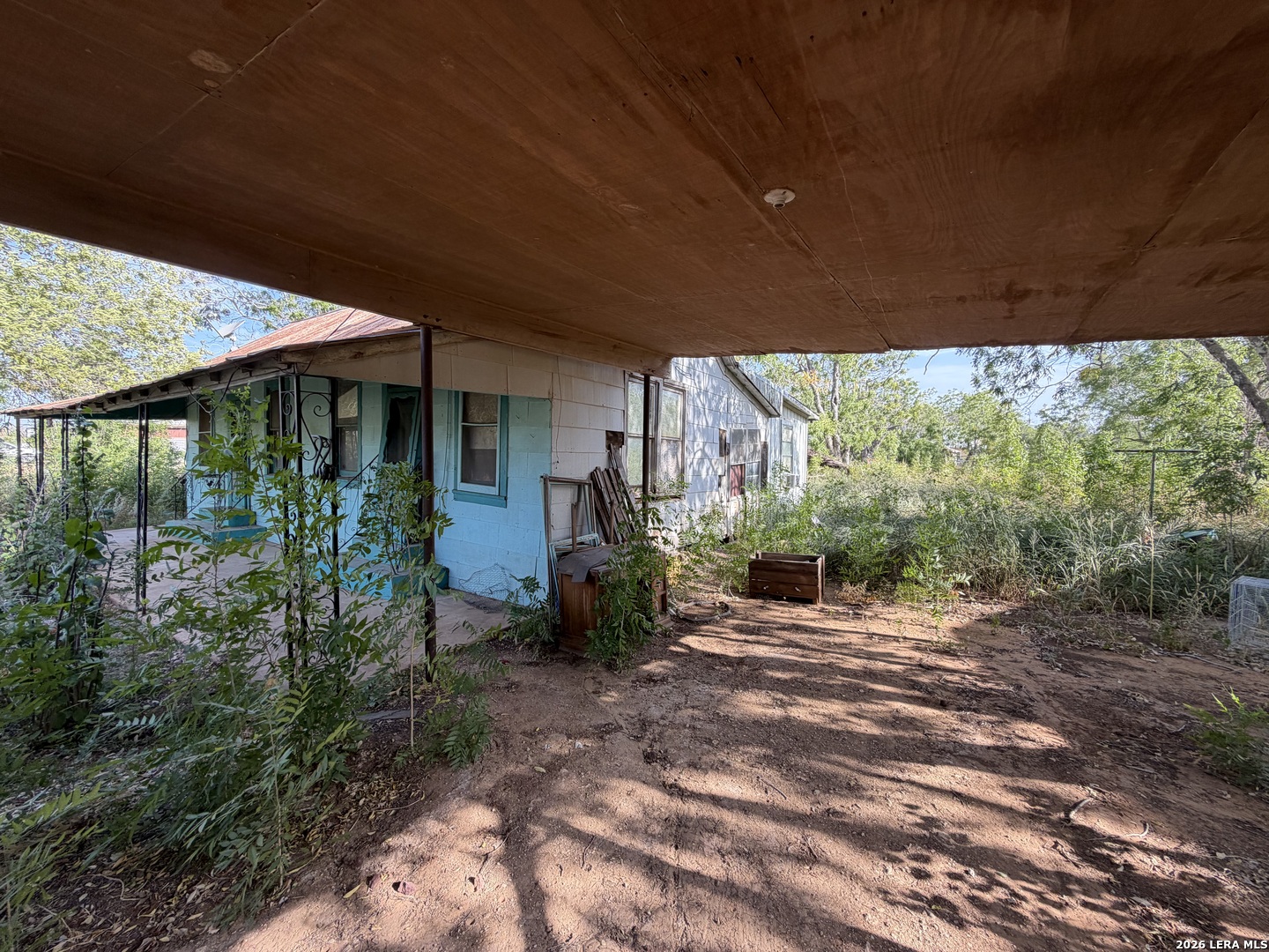 200 Sunrise, ,  78019 — photo 1