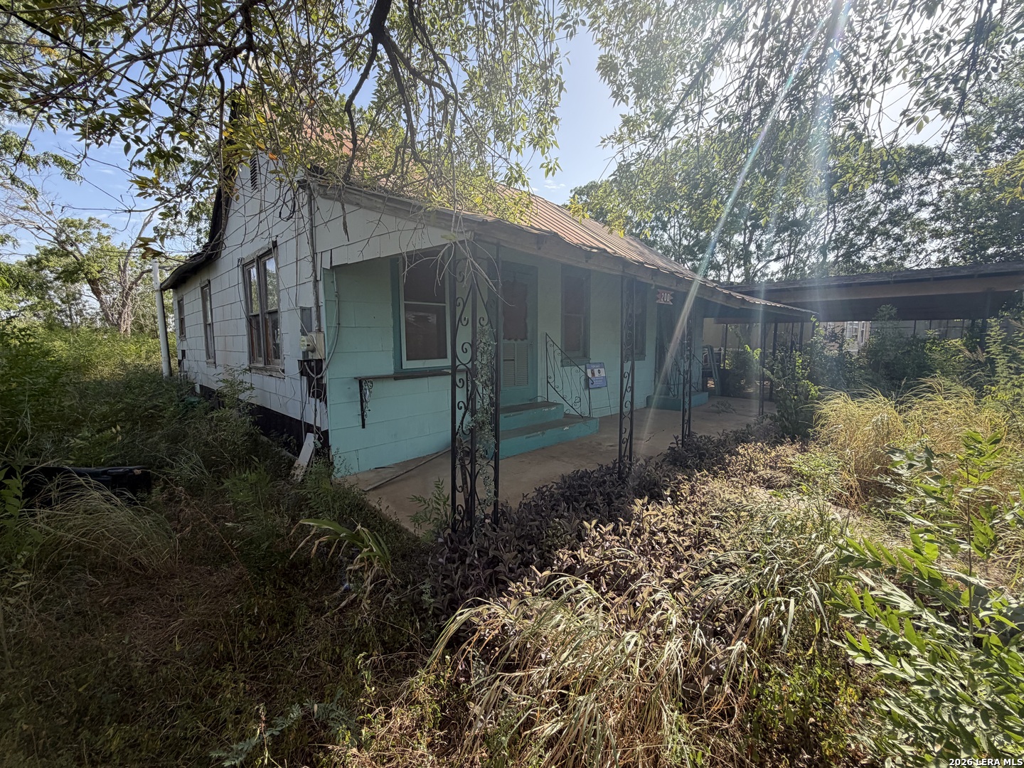 200 Sunrise, Encinal, TX 78019 — photo 1