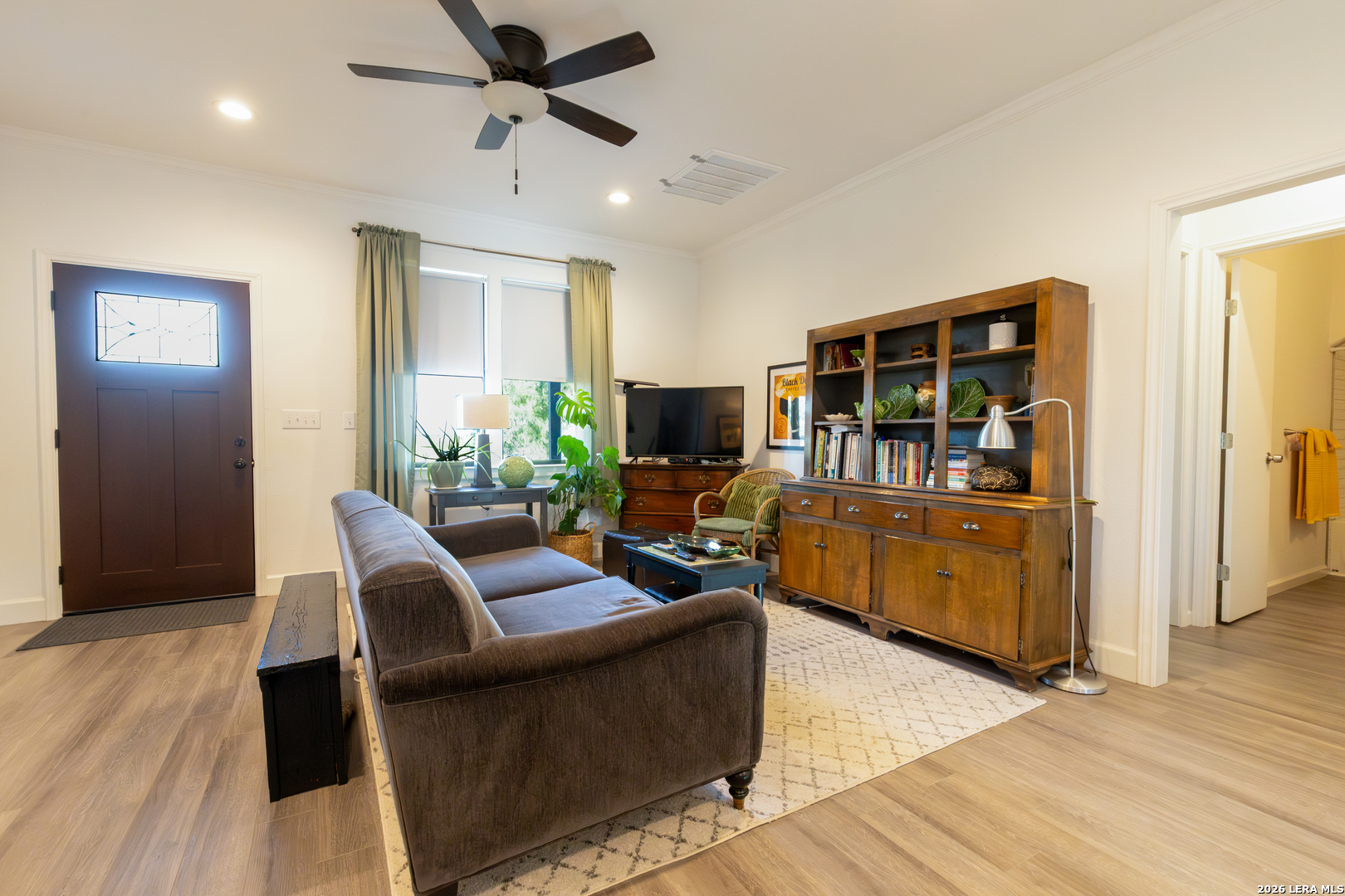 675 CR 1629, ,  78057 — photo 1