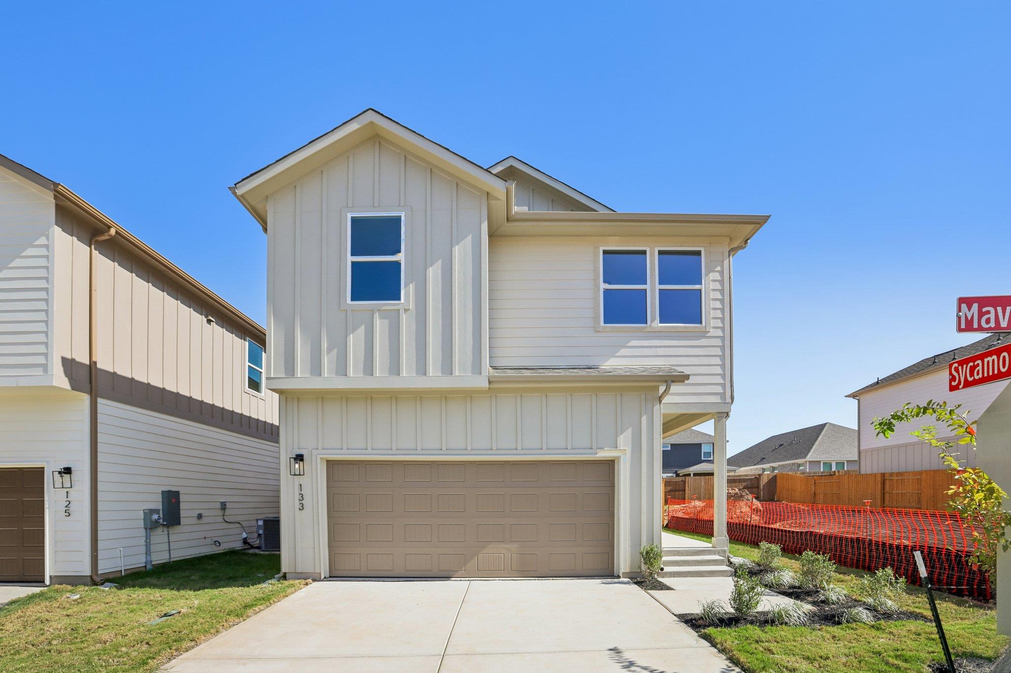 133 Maverick, Kyle, TX 78640 — photo 1