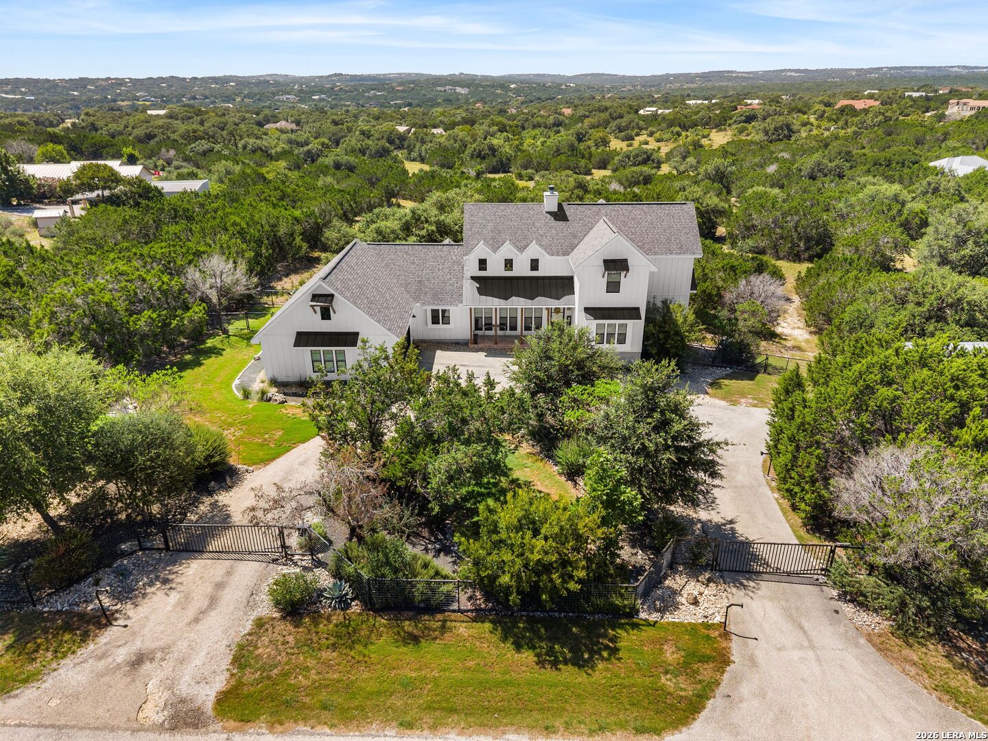 107 TIMBER MOUNTAIN DR, Boerne, TX 78006 — photo 1