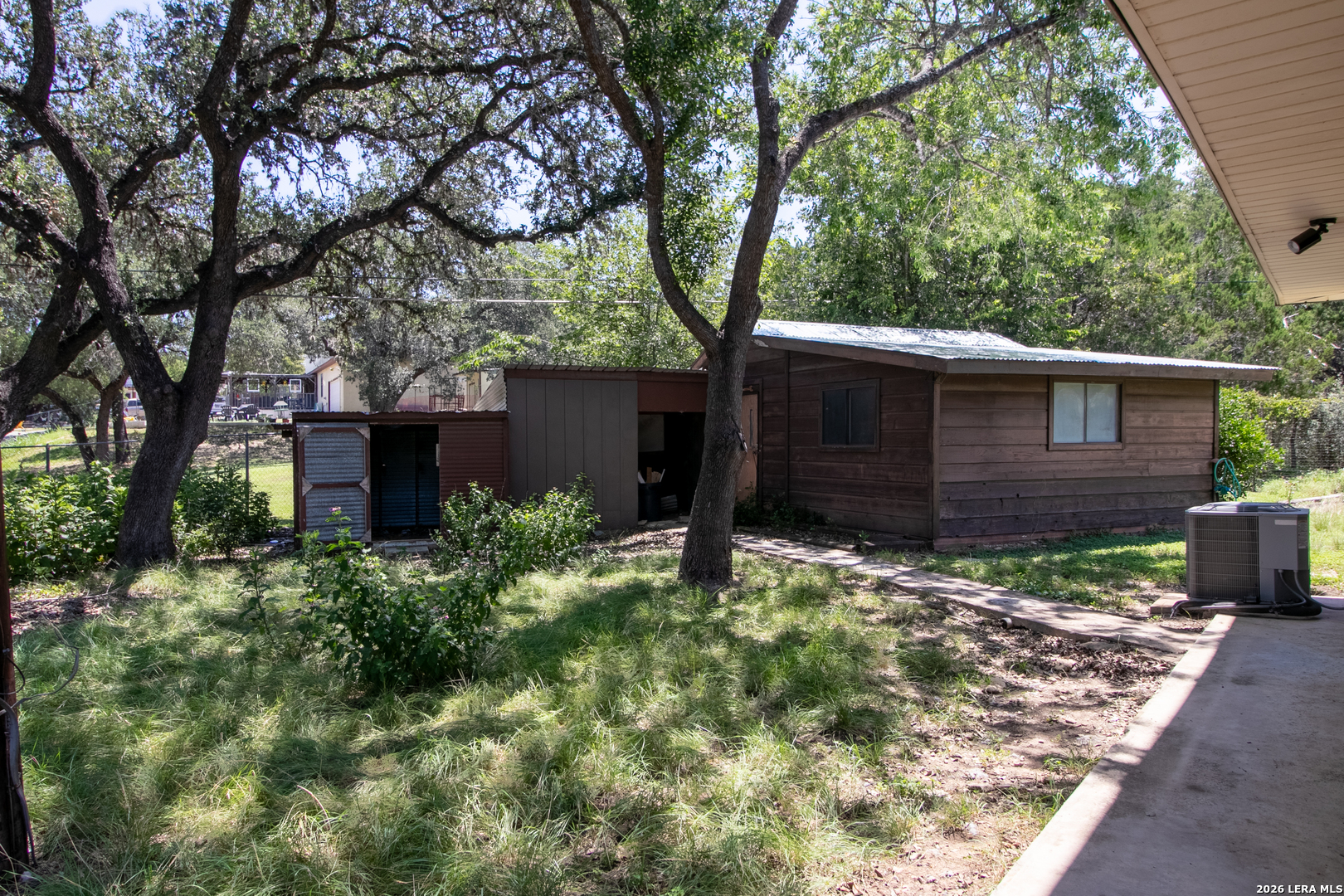 582 Orbit Dr, , 78133 — photo 1