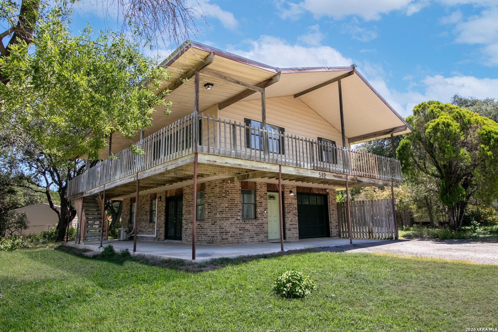 582 Orbit Dr, Canyon Lake, TX 78133 — photo 1