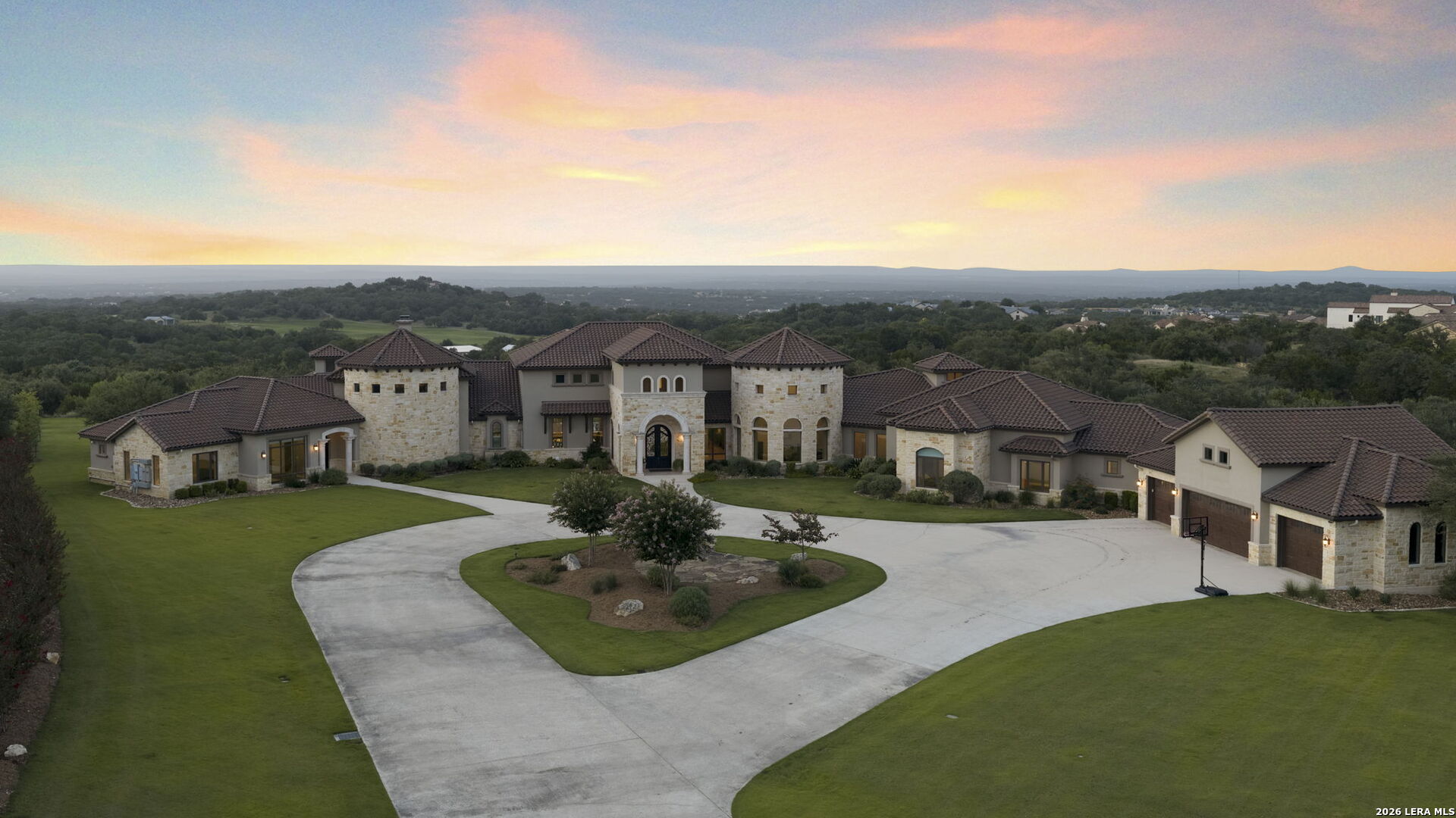 186 JOE KLAR RD, Boerne, TX 78006 — photo 1