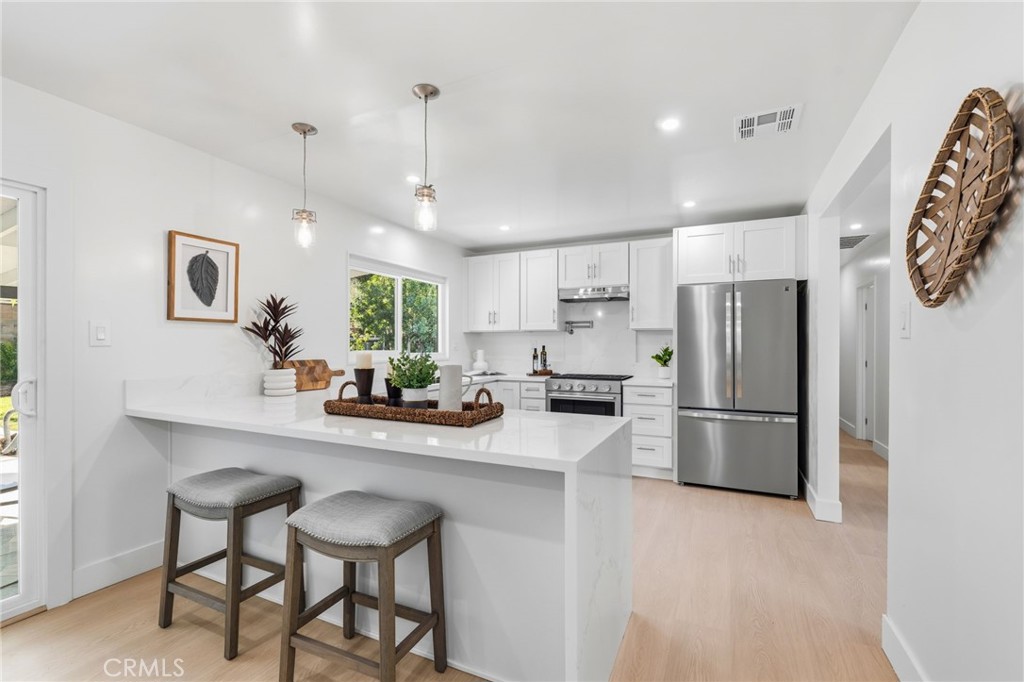 585 N Wendy, Newbury Park, CA 91320 — photo 1