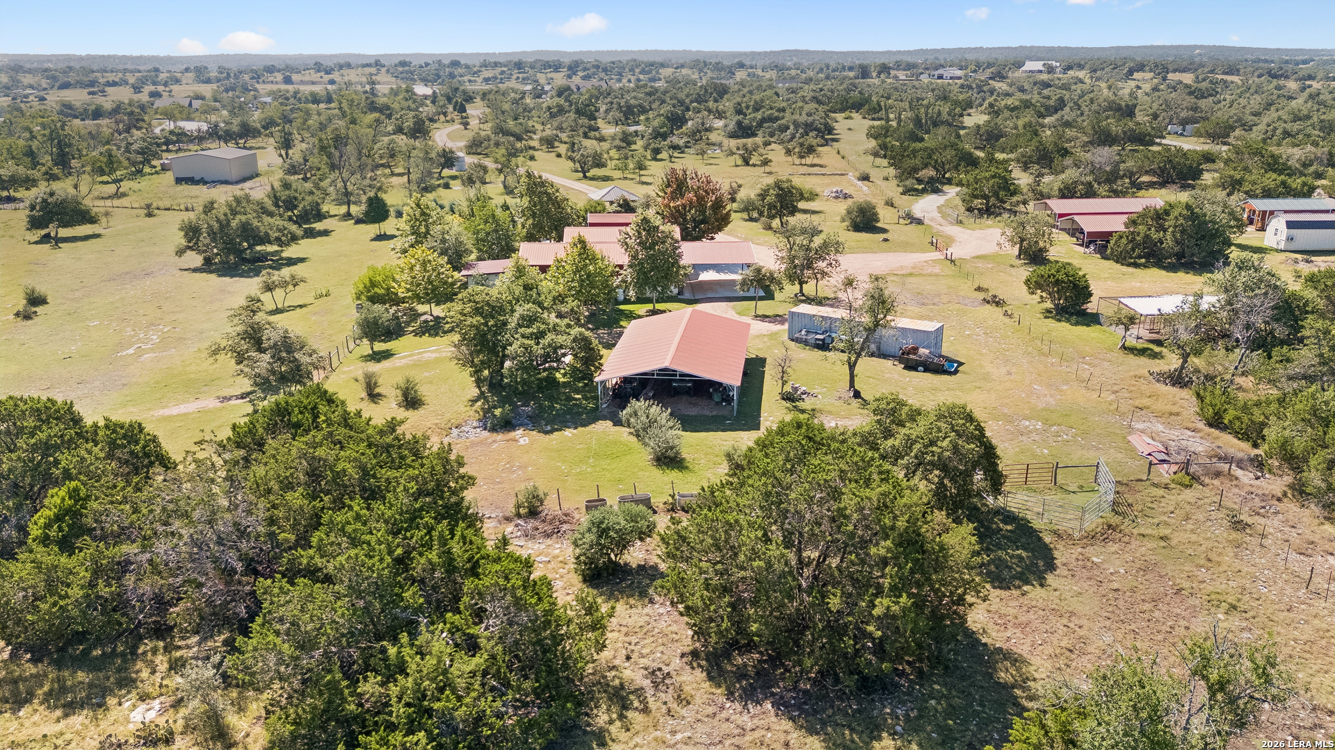 652 OVERLOOK DR, , 78624 — photo 1