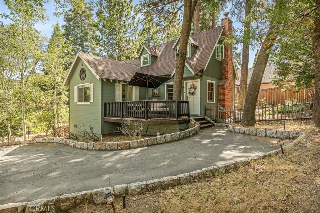 380 Hemlock, Lake Arrowhead, CA 92352 — photo 1