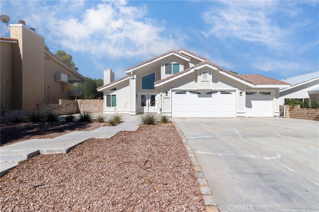 14743 BLUE GRASS Drive, Helendale, CA 92342 — photo 1