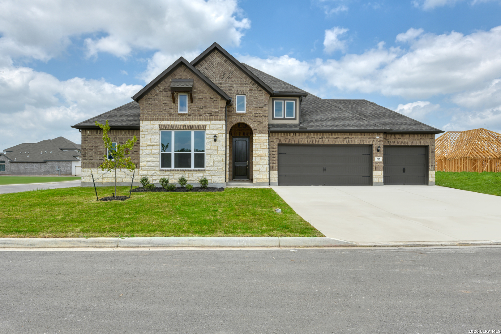 212 Megan's Lane, Castroville, TX 78009 — photo 1