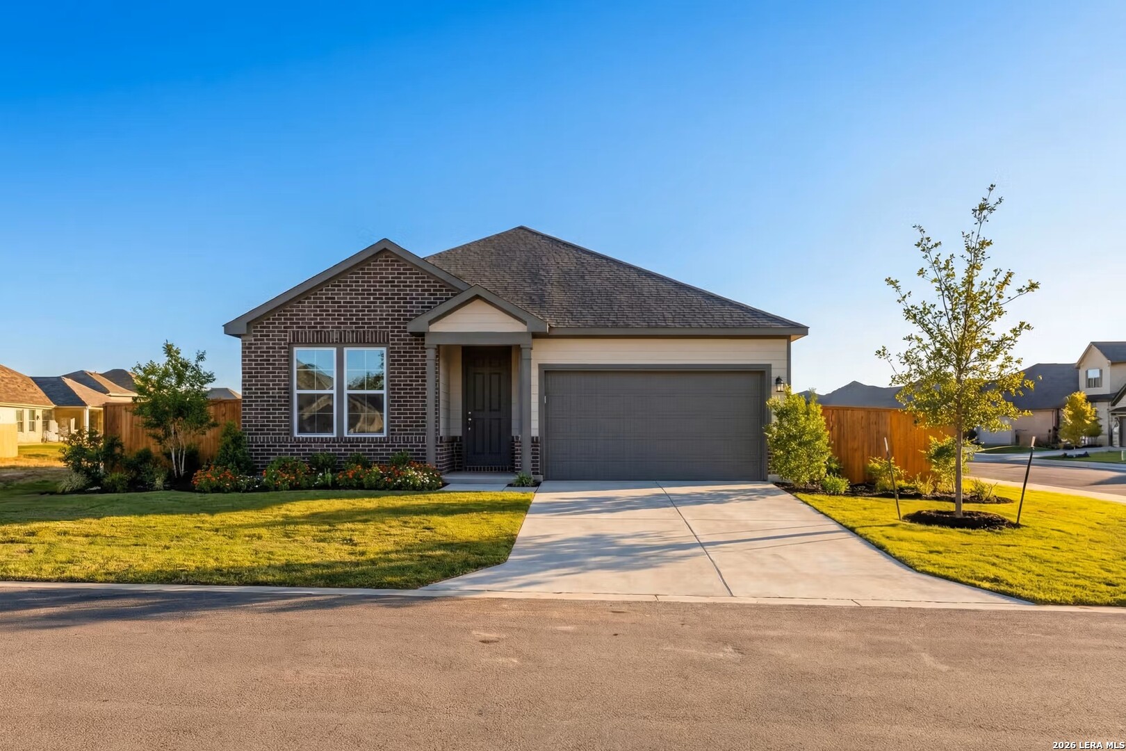 425 Tims Way, Seguin, TX 78155 — photo 1