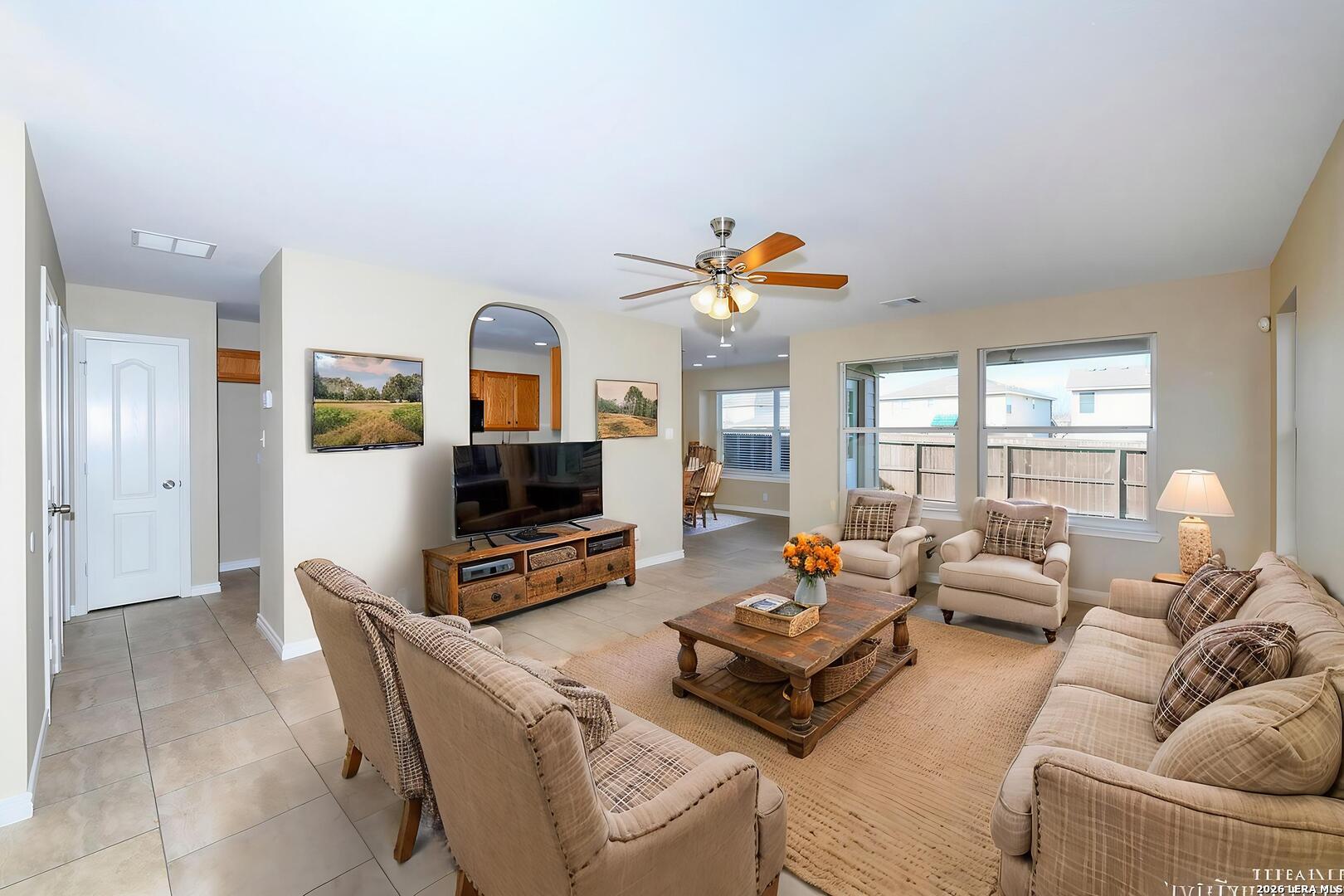 6843 GRAPEVINE LK, San Antonio, TX 78244 — photo 1