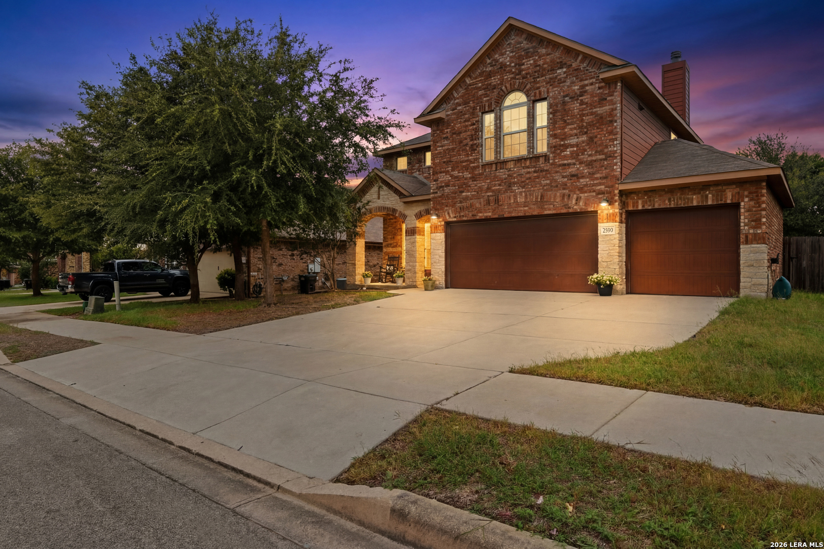 2925 MISTYWOOD LN, Schertz, TX 78108 — photo 1