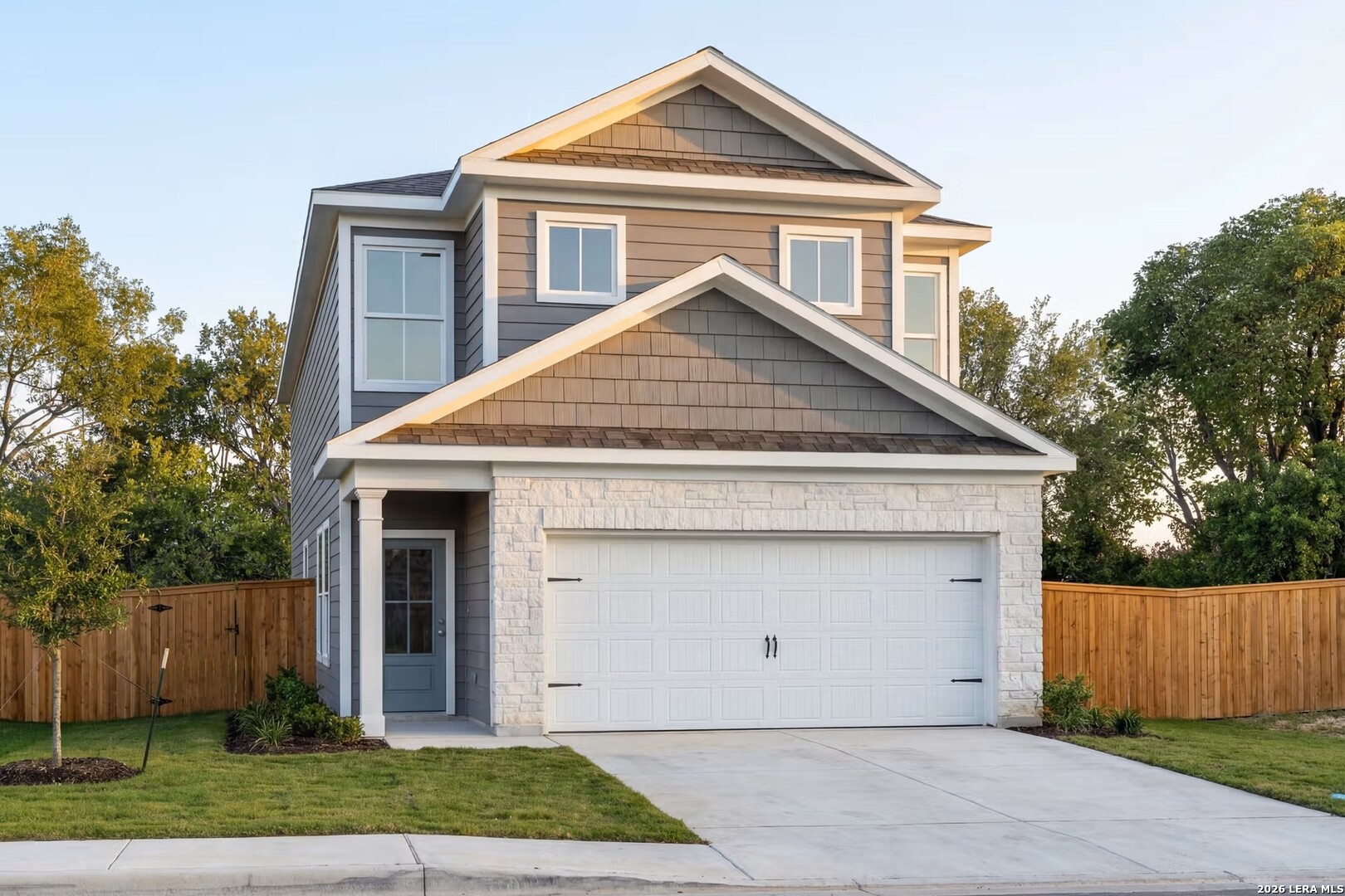 285 W Quill Dr Building 13, San Antonio, TX 78228 — photo 1