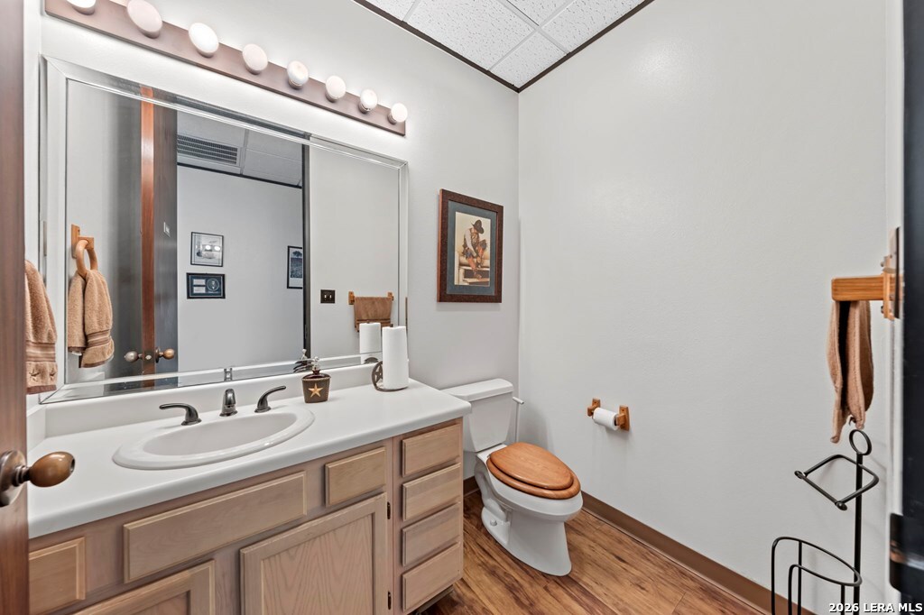 211 Sidney Baker, , 78028 — photo 1