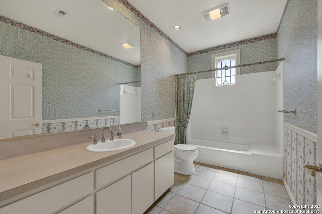 82 Bell Mountain, ,  78675 — photo 1