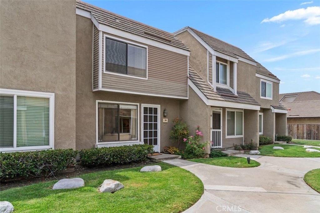 14 Greenleaf, Irvine, CA 92604 — photo 1