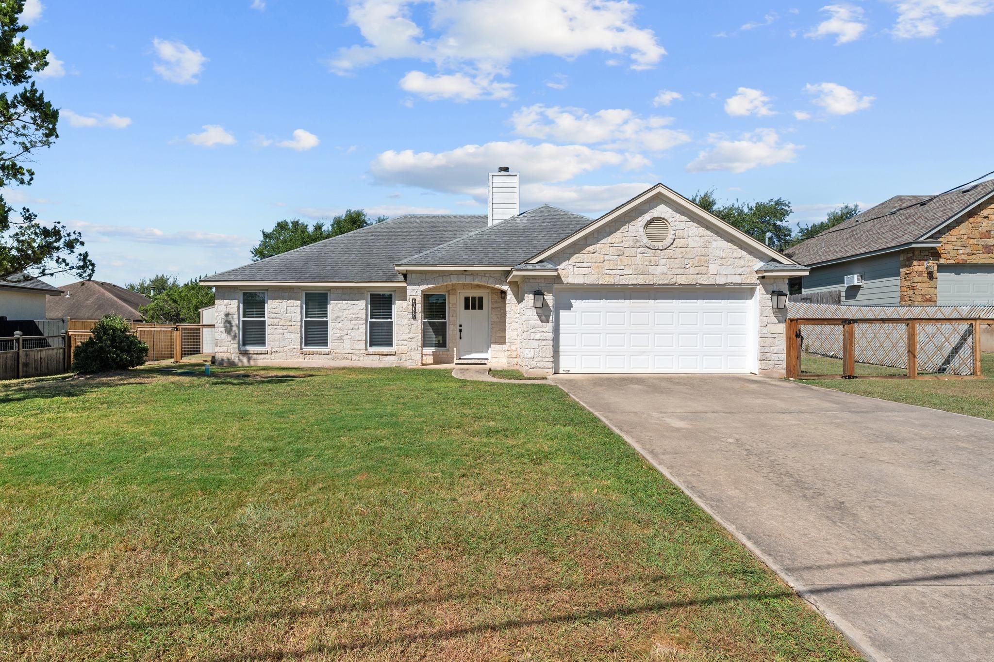 10114 Janet, Dripping Springs, TX 78620 — photo 1