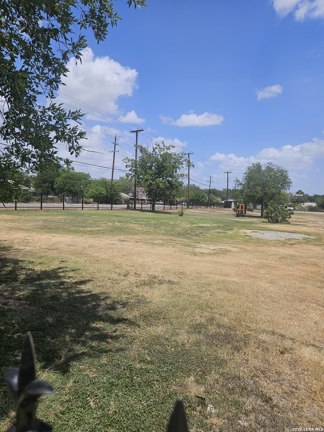 739 W. Baetz, ,  78221 — photo 1