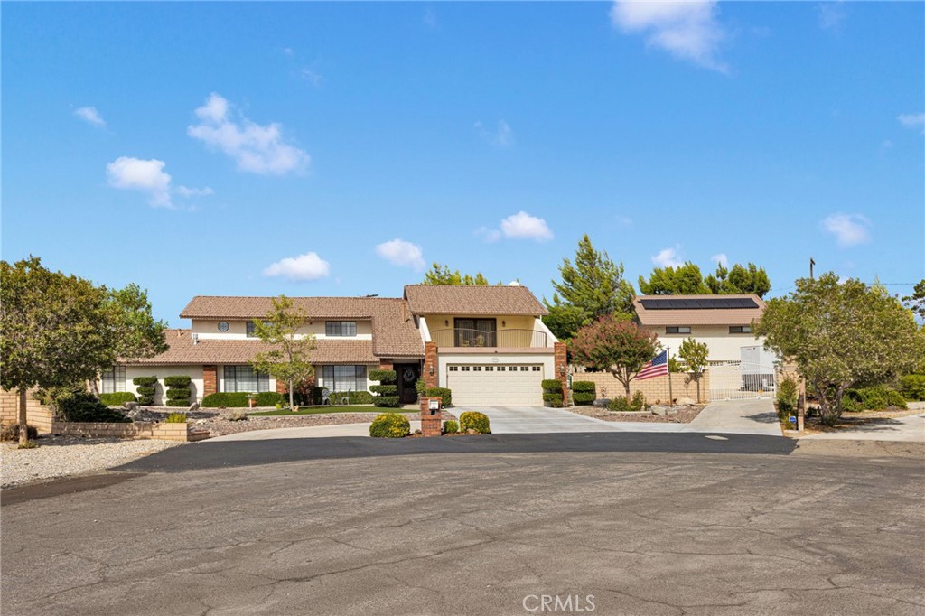 20080 Waco Court, Apple Valley, CA 92308 — photo 1
