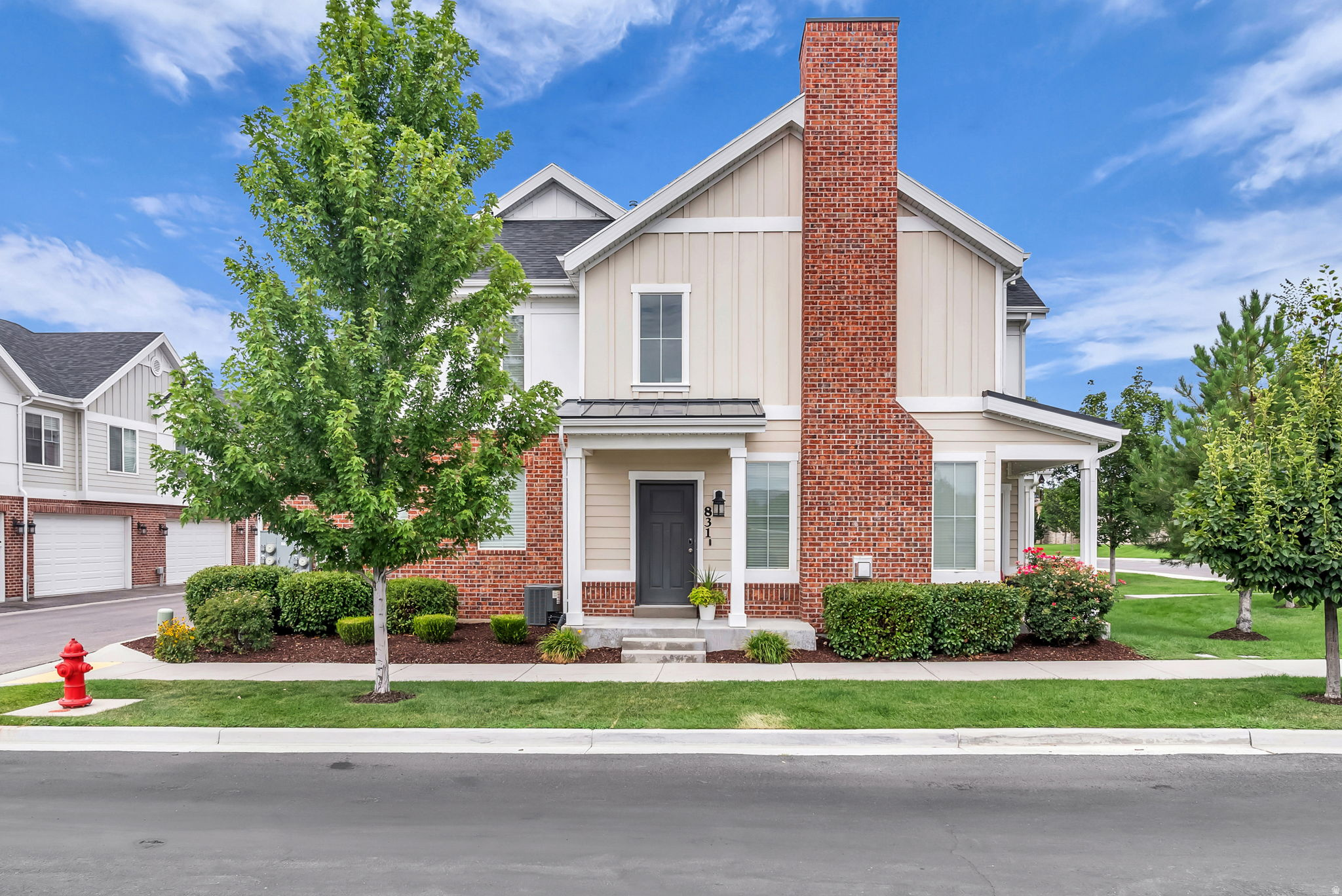 831 E OAKHAMPTON DR, Sandy, UT 84094 — photo 1