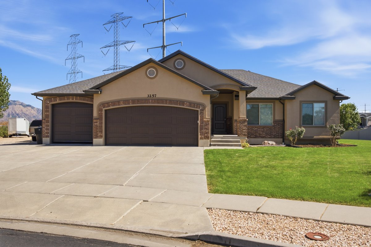 3257 W 2975 N, Plain City, UT 84404 — photo 1