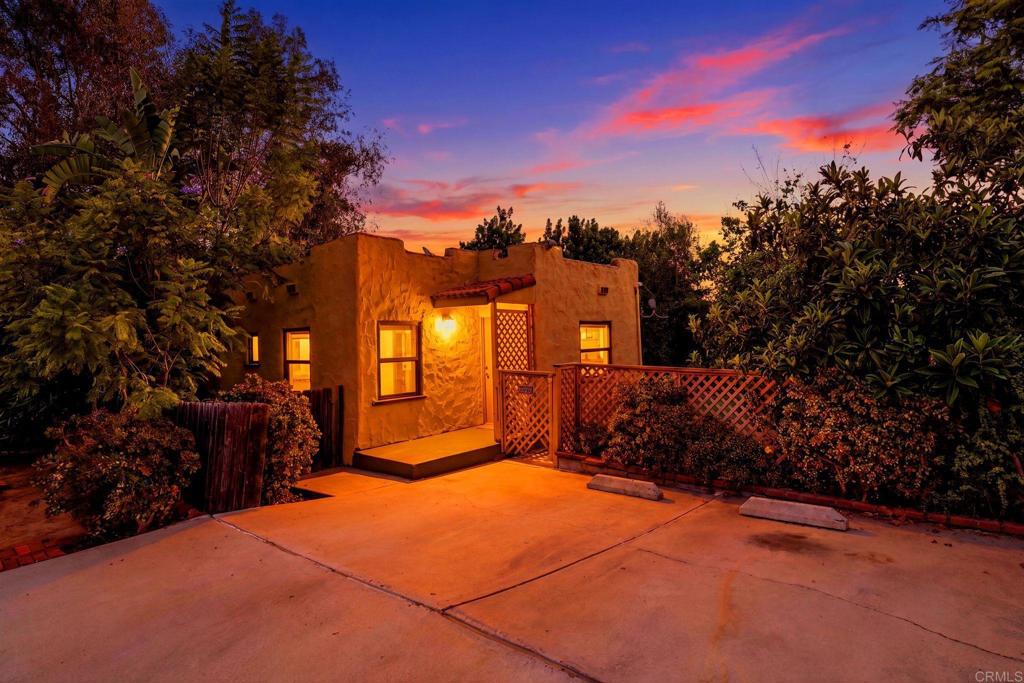 3211 Menlo Avenue, San Diego, CA 92105 — photo 1