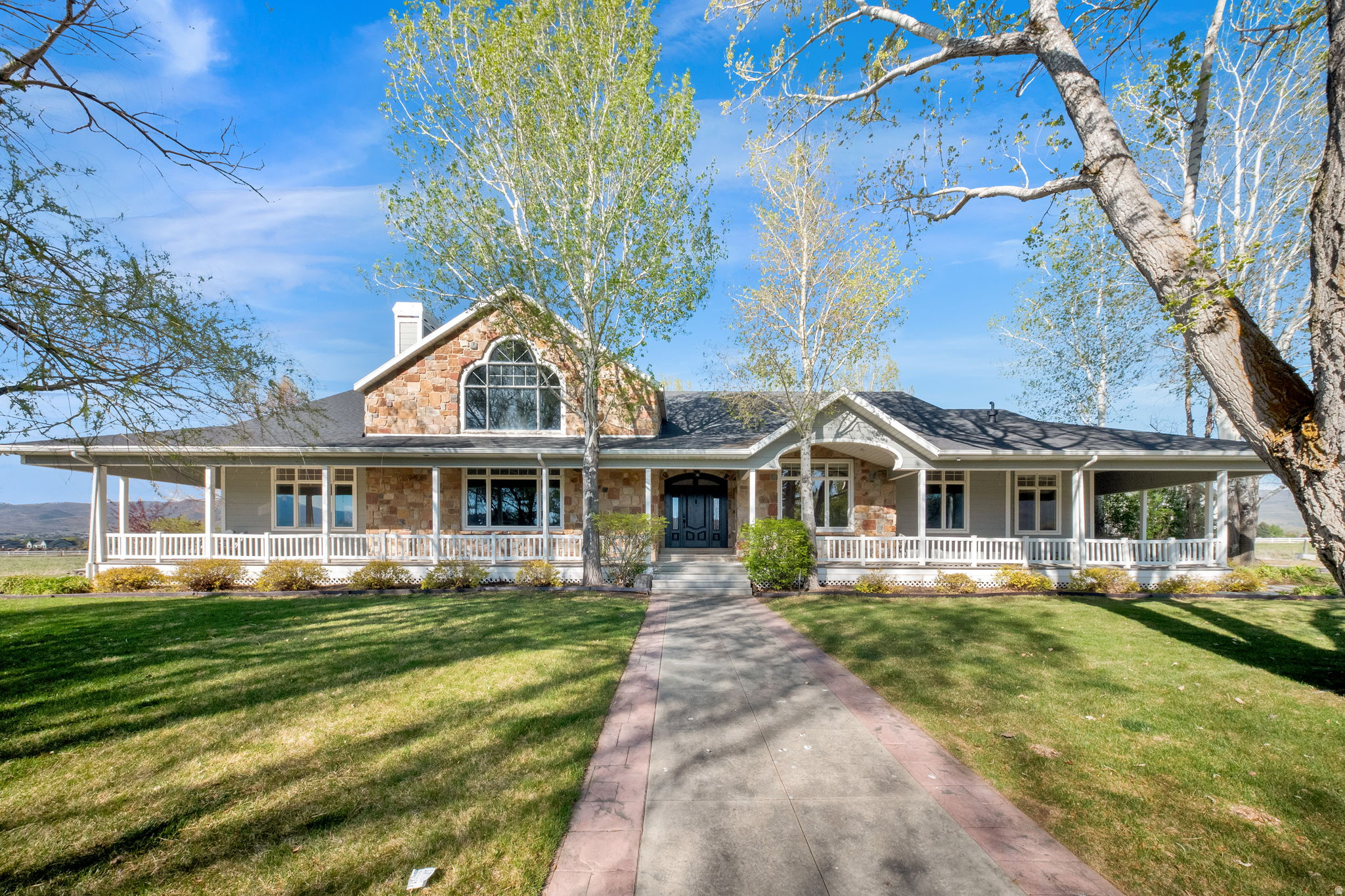 1910 E CREEKSIDE CT, Heber City, UT 84032 — photo 1