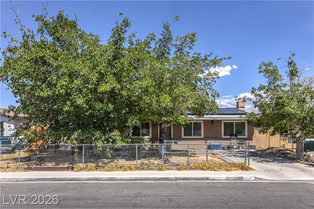 2116 West Travis Street, North Las Vegas, NV 89030 — photo 1