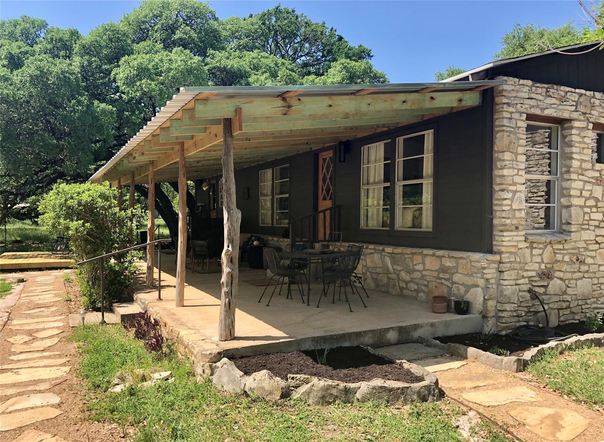 888 Glenn Crest, Blanco, TX 78606 — photo 1