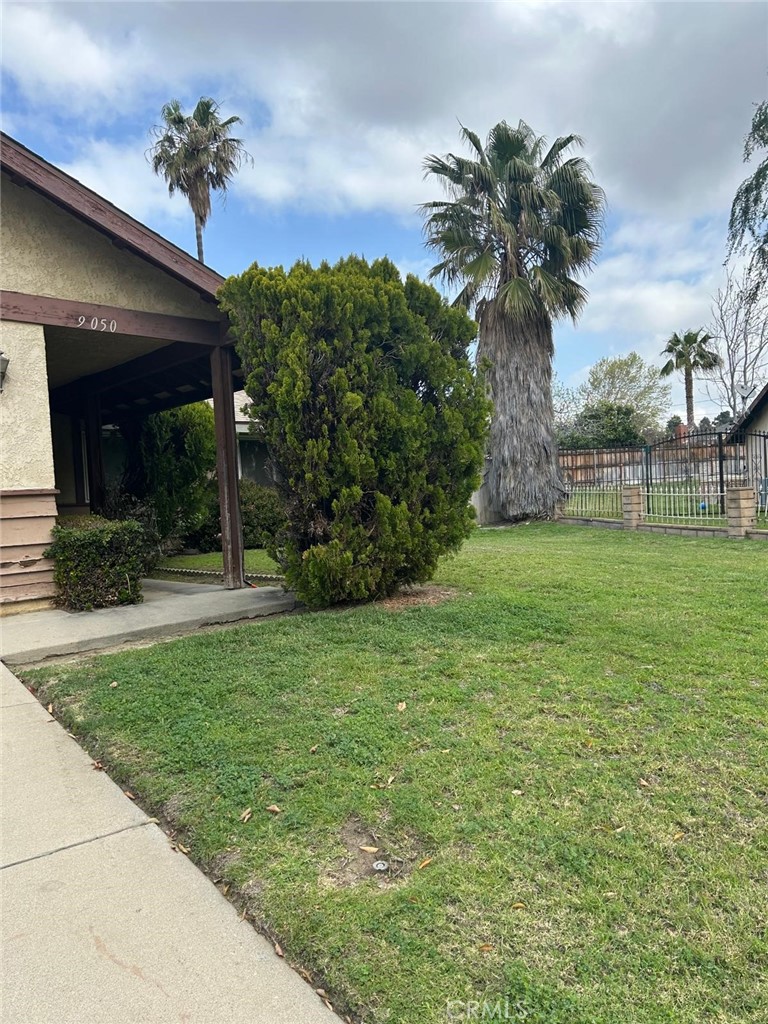 9050 Dumond Drive, Fontana, CA 92335 — photo 1