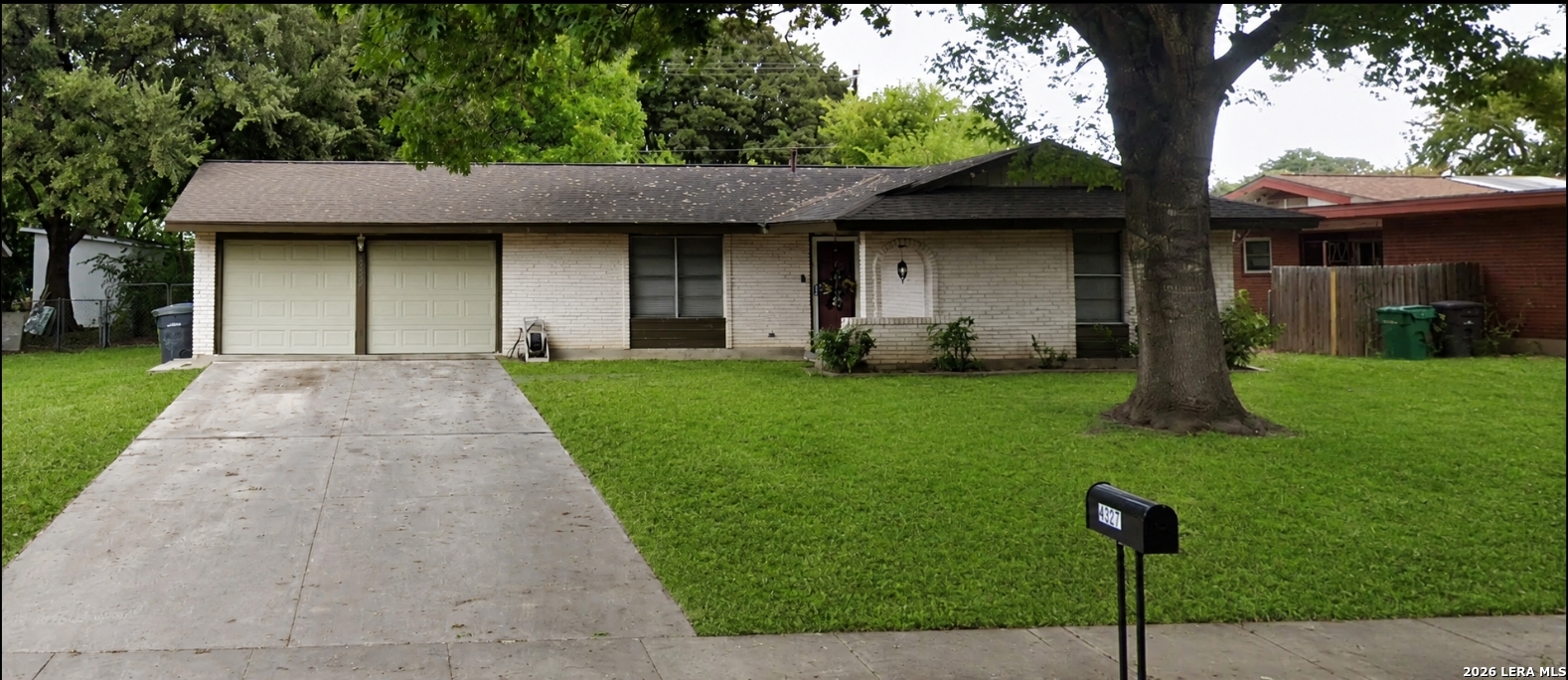 4327 Valleyfield, San Antonio, TX 78222 — photo 1