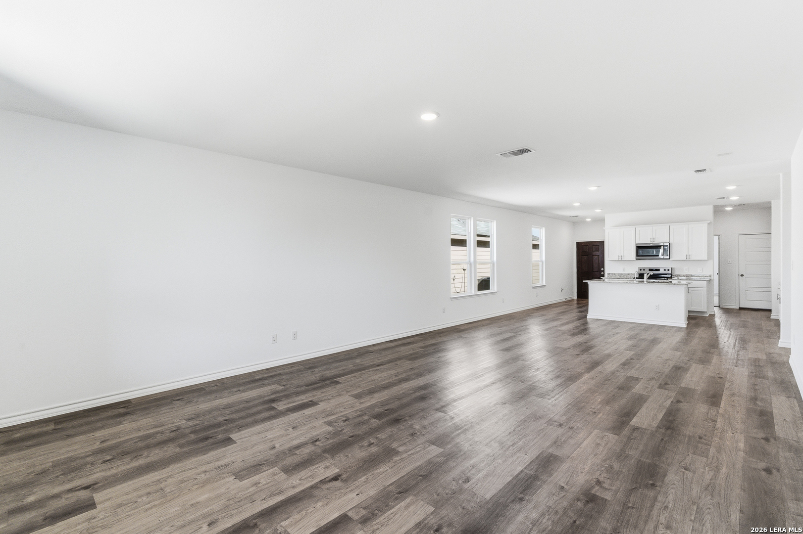 471 WHITE HERON WAY, ,  78124 — photo 1
