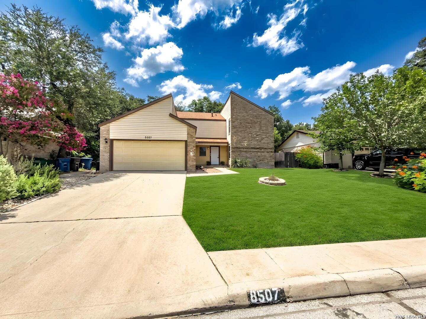 8507 TIMBER CREST ST, San Antonio, TX 78250 — photo 1