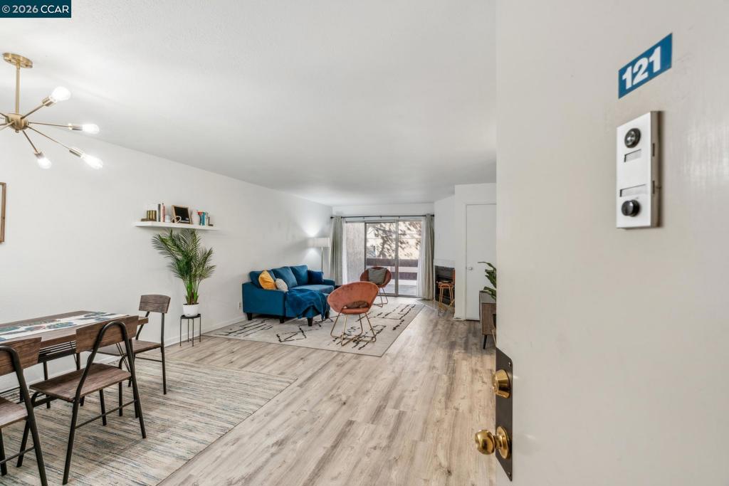 2121 Vale Rd 121, San Pablo, CA 94806 — photo 1