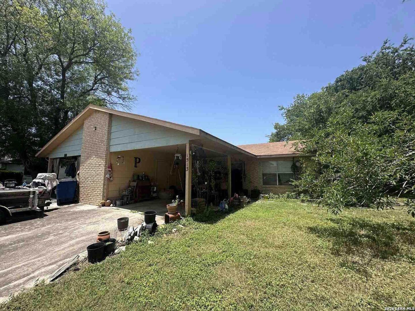 1513 Eichen, New Braunfels, TX 78130 — photo 1