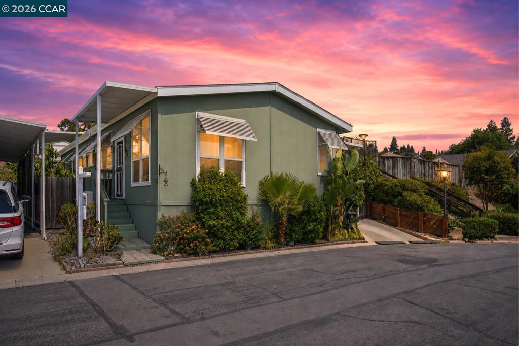 37 Terrace Dr, Concord, CA 94518 — photo 1