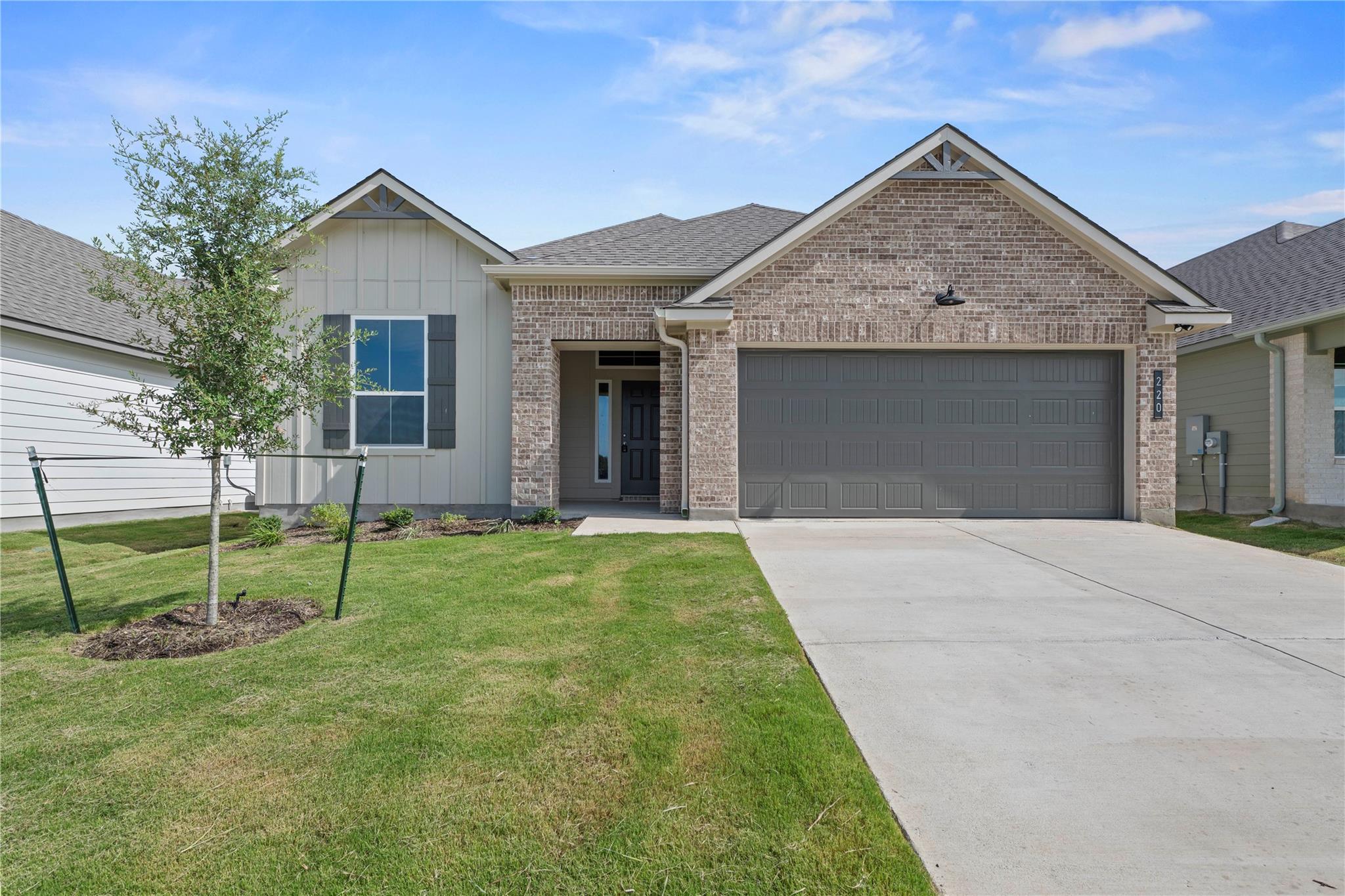 220 Gus, Georgetown, TX 78626 — photo 1