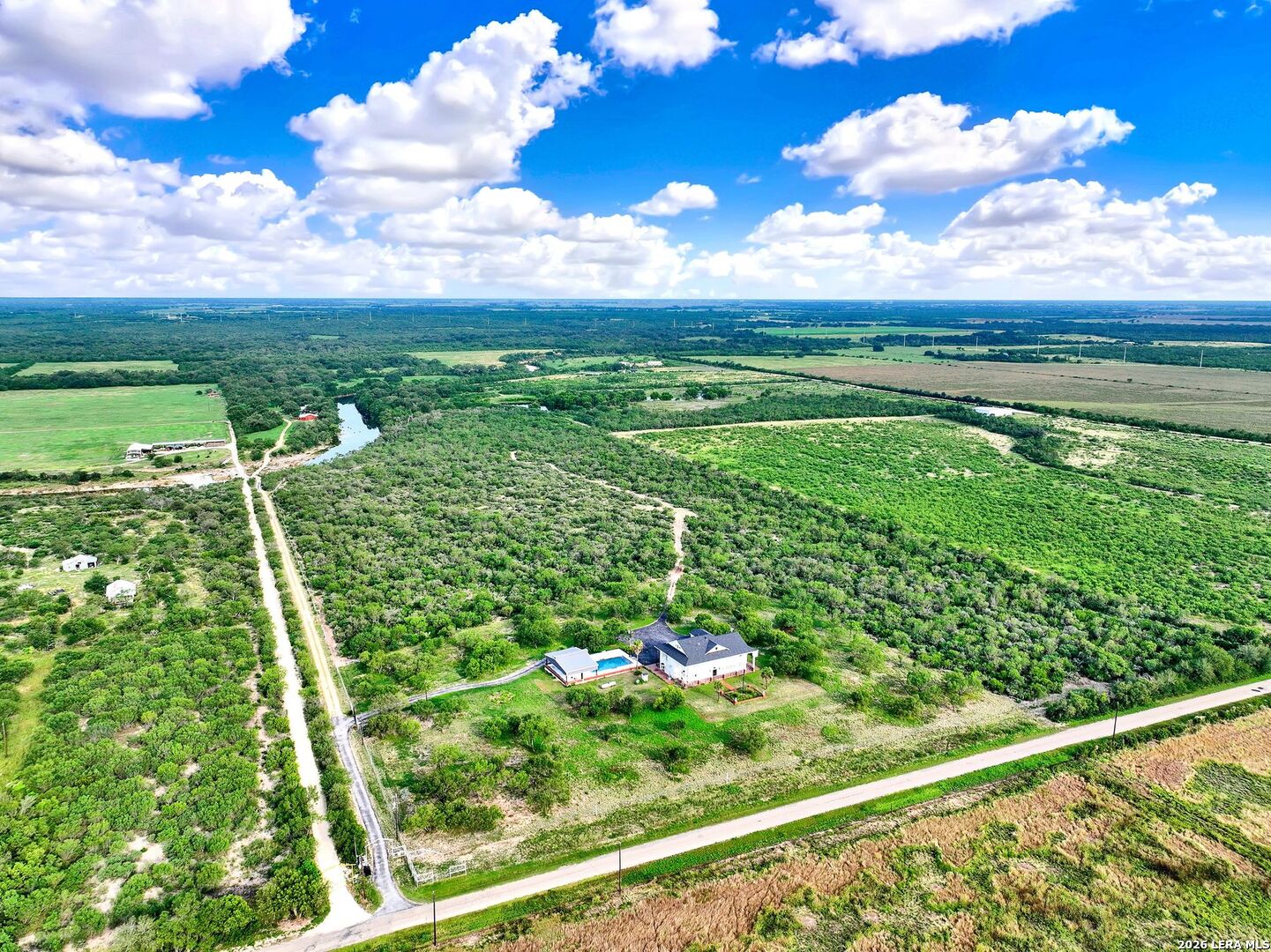 130 Pr 556, ,  78861 — photo 1