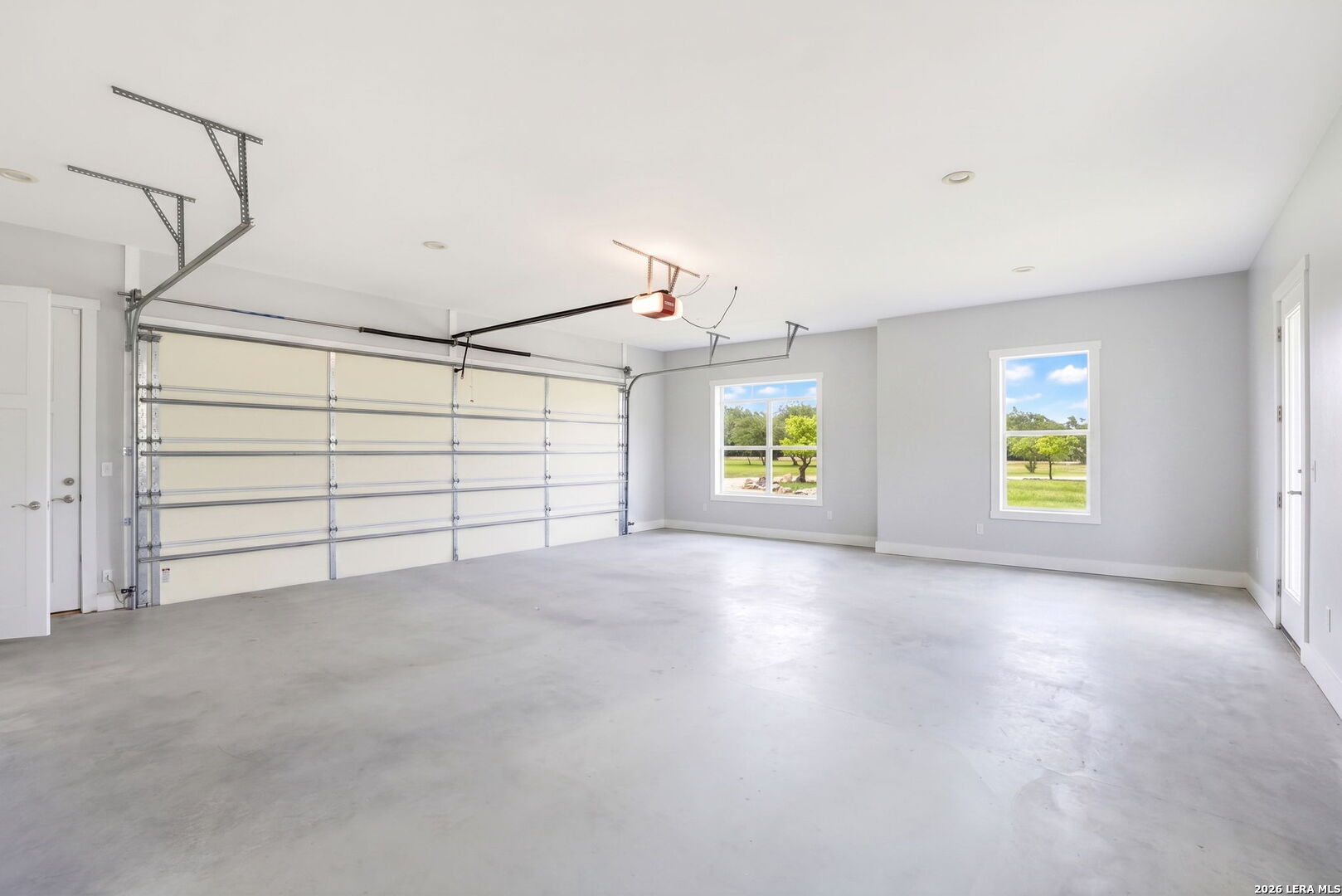 967 Crystal Mountain Drive, , 78663 — photo 1