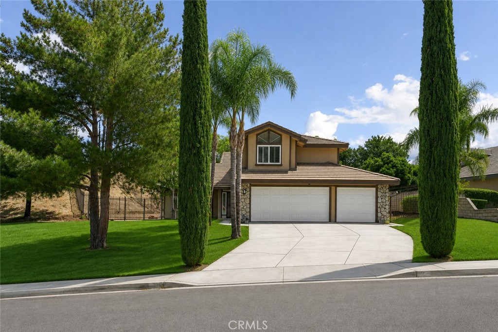 2110 S Glenwood, Colton, CA 92324 — photo 1