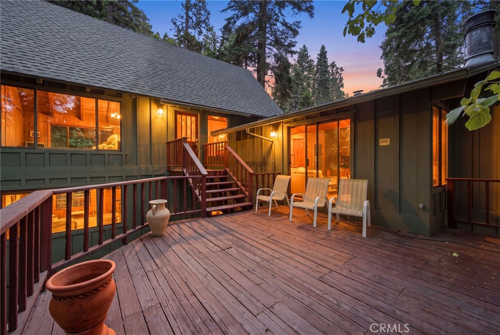 745 Kuffel Canyon, Lake Arrowhead, CA 92352 — photo 1