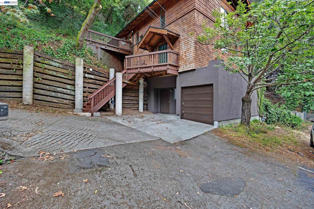 7360 Claremont Ave, Berkeley, CA 94705 — photo 1