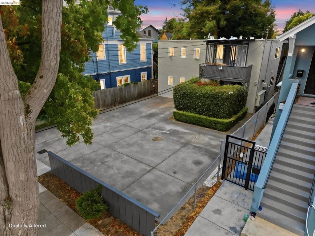 2922 Otis St, Berkeley, CA 94703 — photo 1