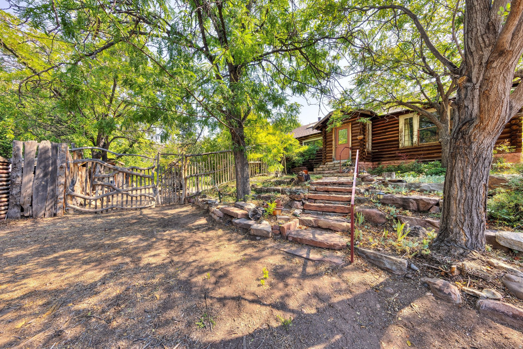85 E 300 N, Moab, UT 84532 — photo 1