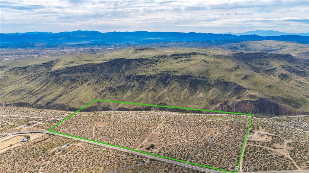 55455 Pipes Canyon, Pioneertown, CA 92268 — photo 1