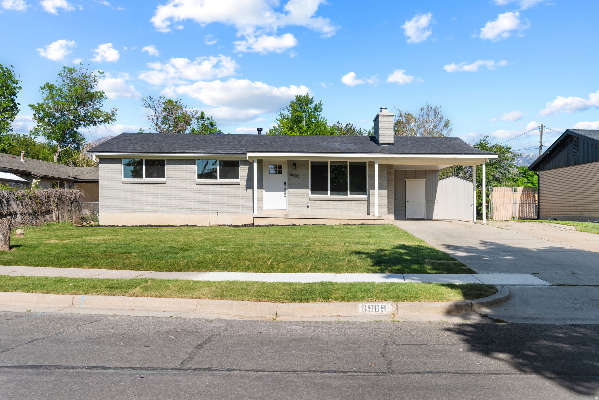 6909 S 90 E, Midvale, UT 84047 — photo 1
